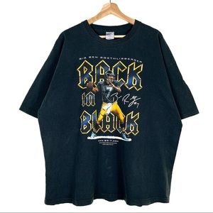 Vintage Mens Early 2000s Back In Black Football Shirt!